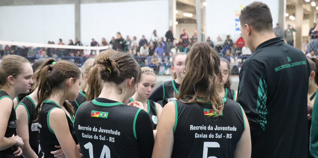 Sogipa: Equipes de vôlei feminino da Sogipa participaram do 12º Festival  Internacional Cidade de Estrela