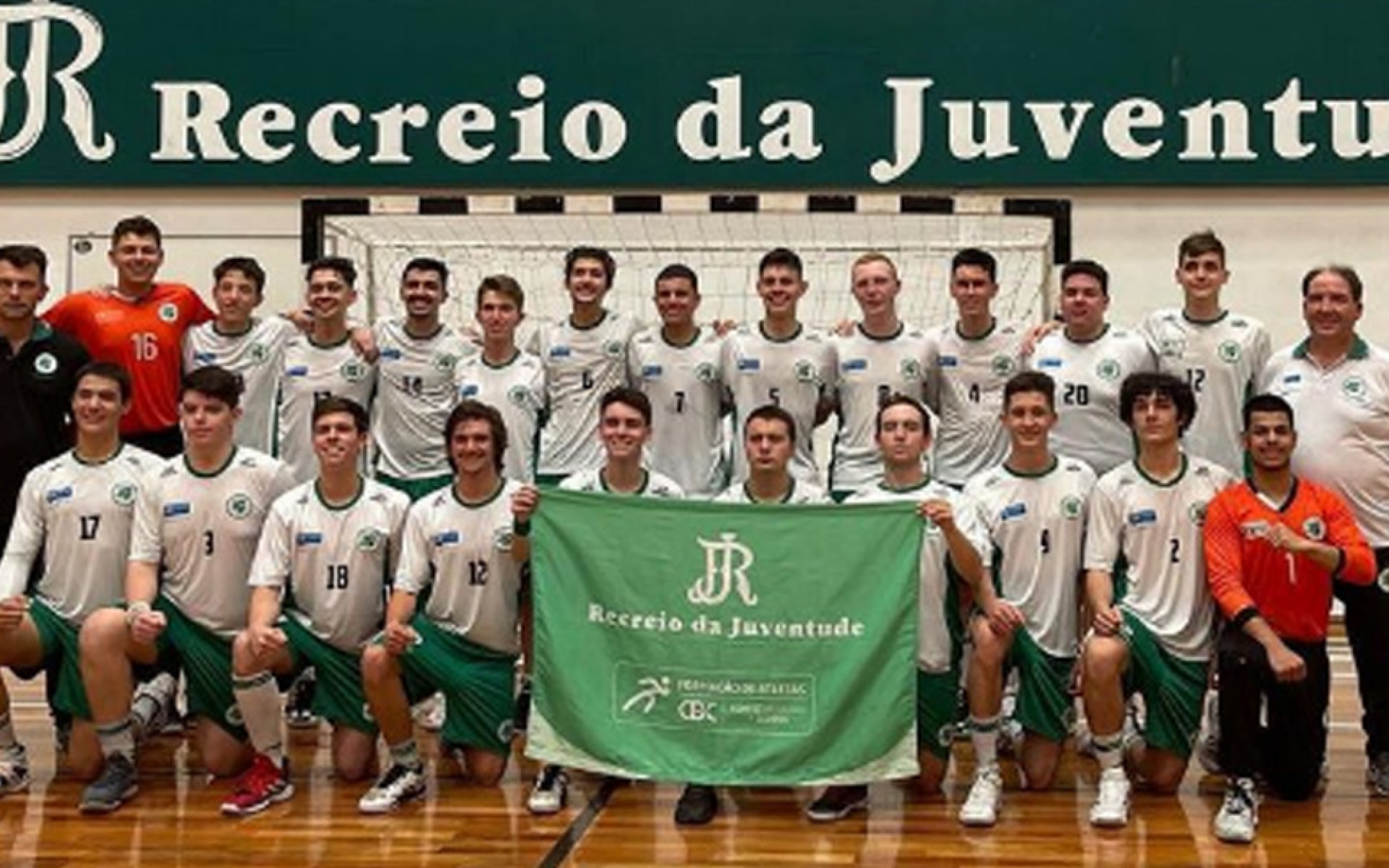 Juvenil - Tenistas ALJ conquistam 3 títulos no Aberto da Sogipa  Infantojuvenil