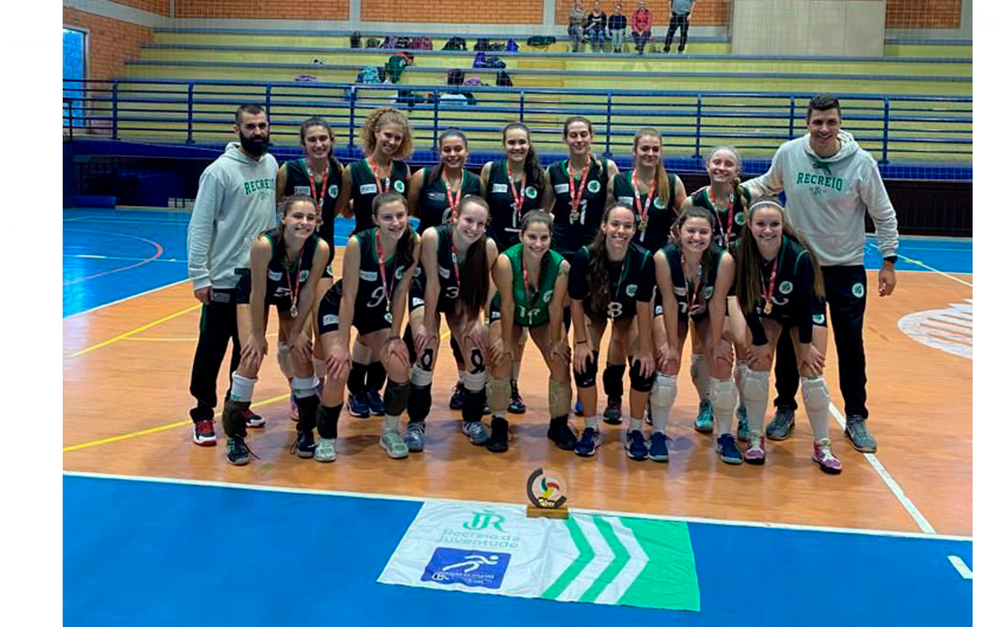 Sogipa: Equipes mirins de vôlei da Sogipa vencem todos os sets da primeira  etapa da Copa Cláudio Braga