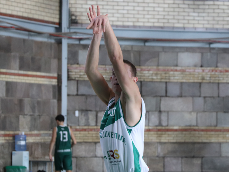 Corintians sub-14 e sub-17 enfrentaram a Sogipa pelo Estadual de Basquete