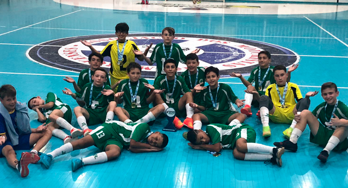 Corinthians Futsal Sub-14 garante vaga na semifinal do Campeonato