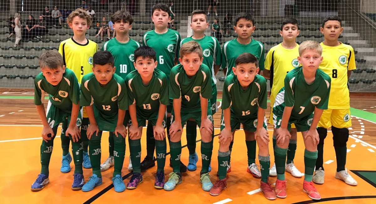 Academia do Futebol na categoria sub-11 está entre os 8 melhores